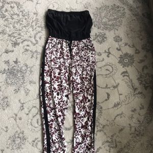 Patterned strapless jumpsuit